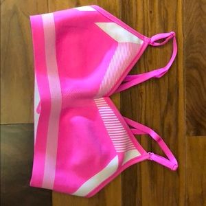 Nike indy flyknit bra